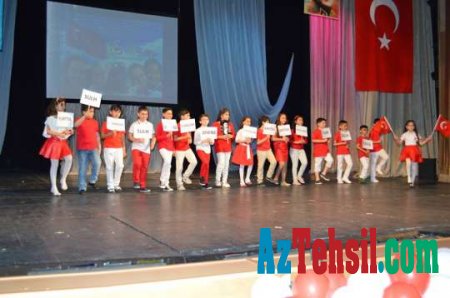 Bakı Atatürk Liseyi uşaqlar üçün möhtəşəm bayram şənliyi təşkil etdi - FOTOLAR