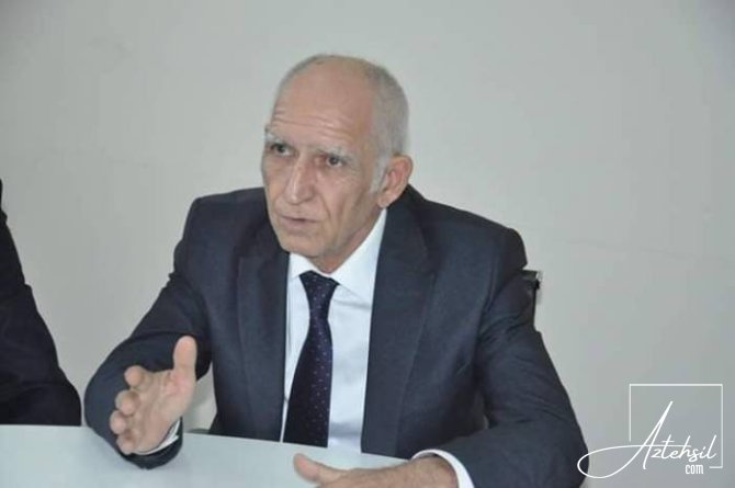 Şagirdlərə planşetlər paylanılsın- Ekspertdən təklif