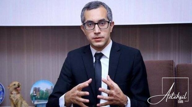 Təhsil eksperti etiraz edən müəllimlərdən danışıb....