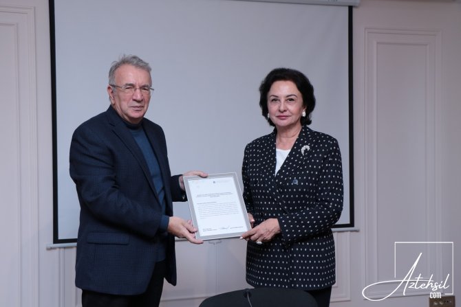 Məşhur alim rektorun yeni müşaviri TƏYİN OLUNUB