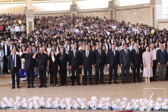Qubada 10 ixtisas üzrə 300 tələbə məzun olub