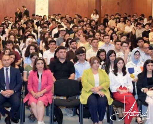 Dövlət Proqramı Təqaüdçüsü adını qazanmış gənclərlə görüş keçirilib