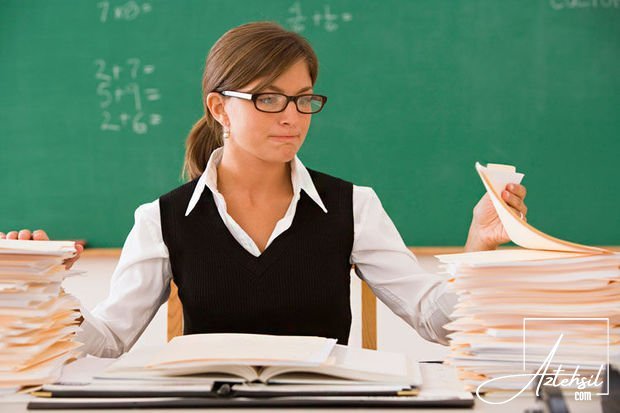 Kağız sənəd tələb edən universitetlər - SİYAHI