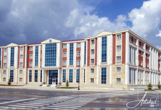 Rektorsuz  UNİVERSİTETLƏR