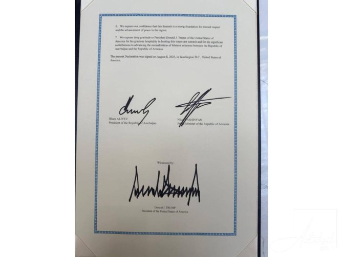 Tarixi Bəyannamə  !