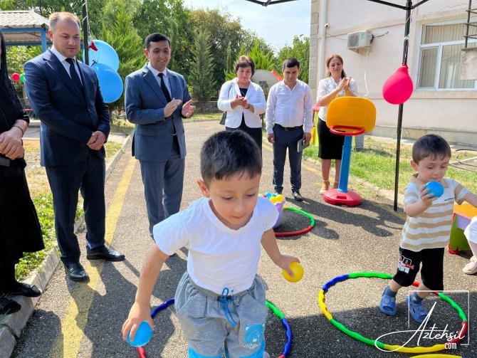 İdarənin müdir müavini Qəbələdə bir sıra təhsil müəssisələrində olub