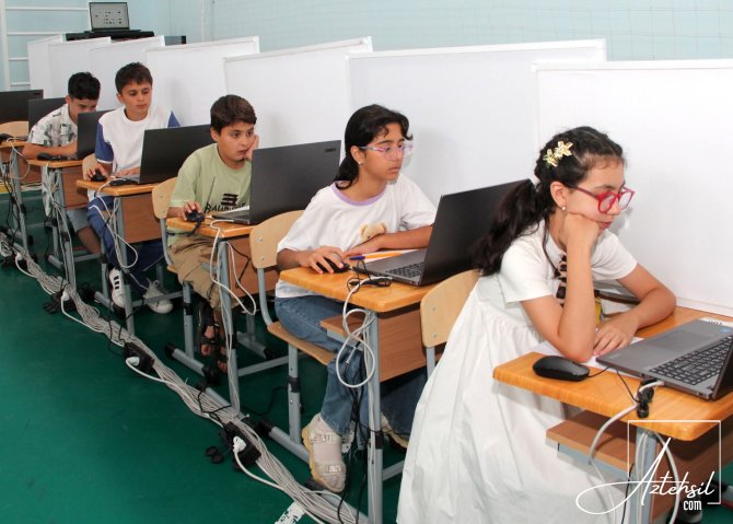 Məktəb-liseylərin VII lisey siniflərinə qəbul imtahanı keçirilib