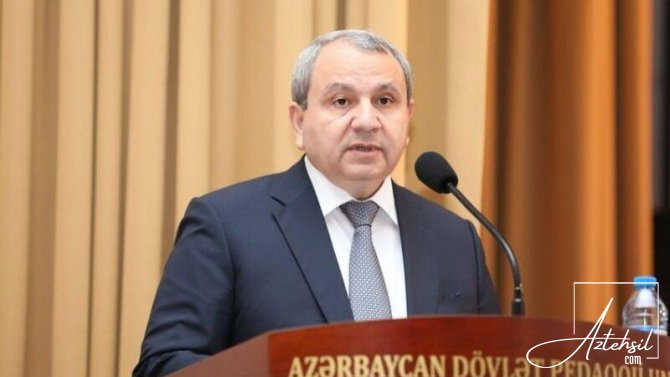 Elçin Babayev: Azərbaycan gəncləri xarici dillərə böyük maraq göstərir