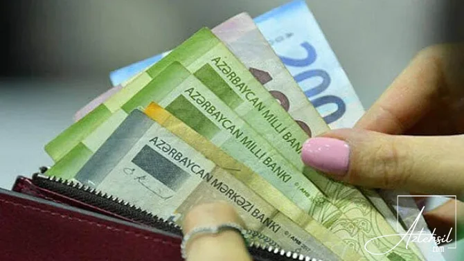 Tələbələri ən çox düşündürən məsələlərdən biri....- BUNLARDIR