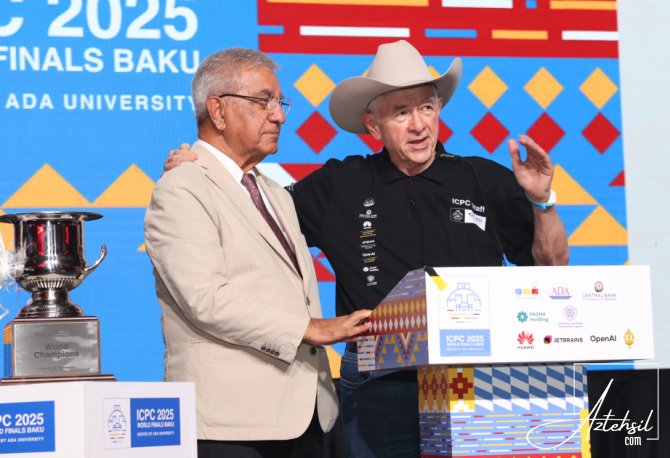 ADA UNİVERSİTETİNƏ 100 min ABŞ dolları məbləğində qrant təqdim edilib