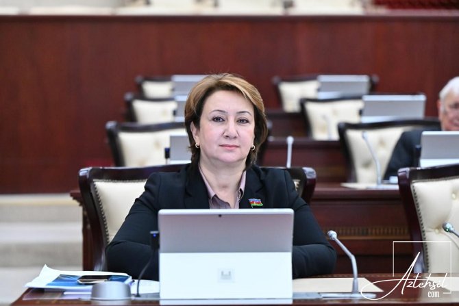 "Savadsız analar çox vaxt ənənəvi çərçivələrlə kifayətlənirlər"