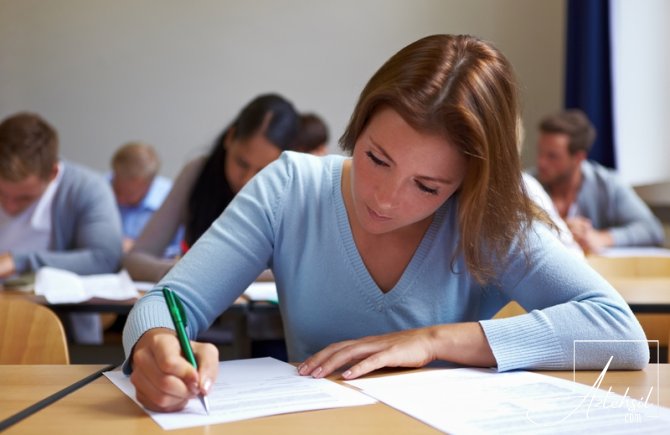 Xaricidə ali təhsil almış şəxslər üçün imtahan keçirilib