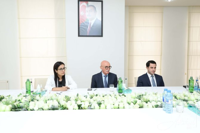 Nazir müavini Firudin Qurbanov Qubada təhsil müəssisələrində olub