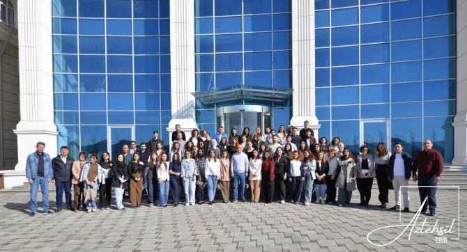 Elm və təhsildə yeniliklər media nümayəndələrinə təqdim olunub