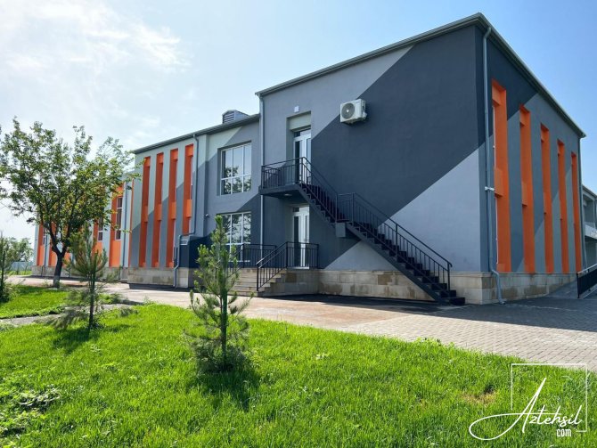 Azərbaycanda yeni məktəb TİKİLİB