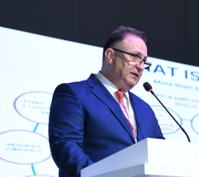 "21 STEAM mərkəzi fəaliyyət göstərir"