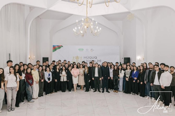 Quba filialının direktor müavini “Hüquq Liderliyi Düşərgəsi”ndə çıxış edib