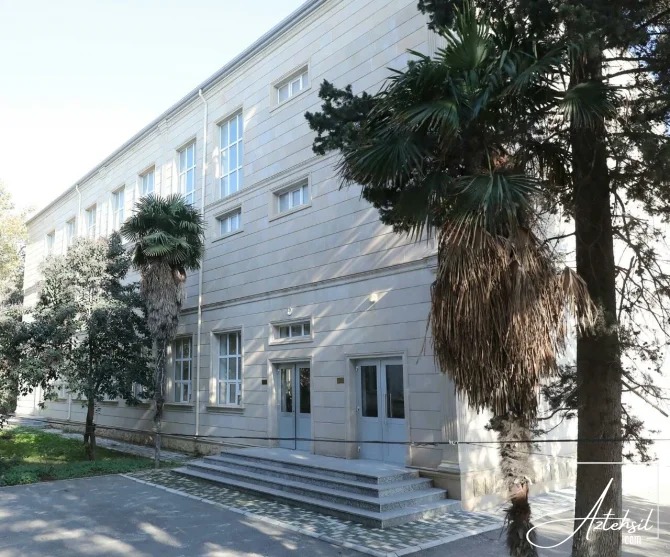 Bakıda məktəb SÖKÜLÜR