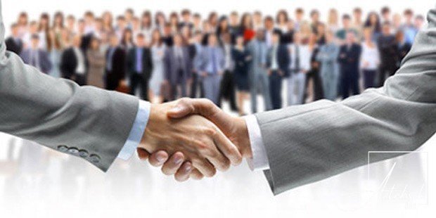 Həssas qrup müəllimlərinə məktəblərdə qayğı hansı səviyyədədir?