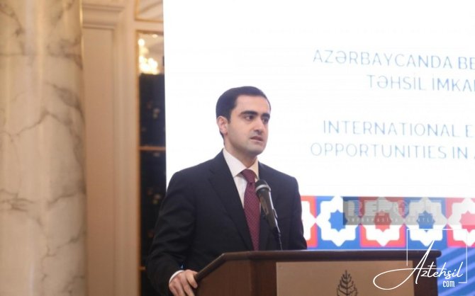 Məktəblərin kompüter və internet təminatı....