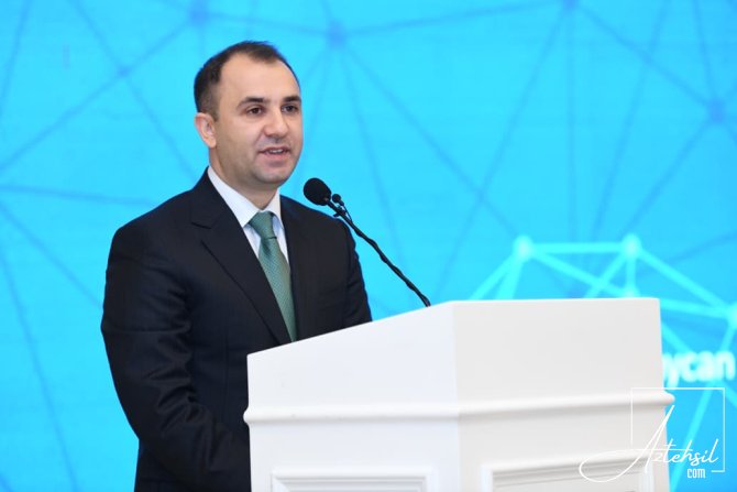 Nazir müavini: Son illərdə 4 minə yaxın məktəb yenilənib